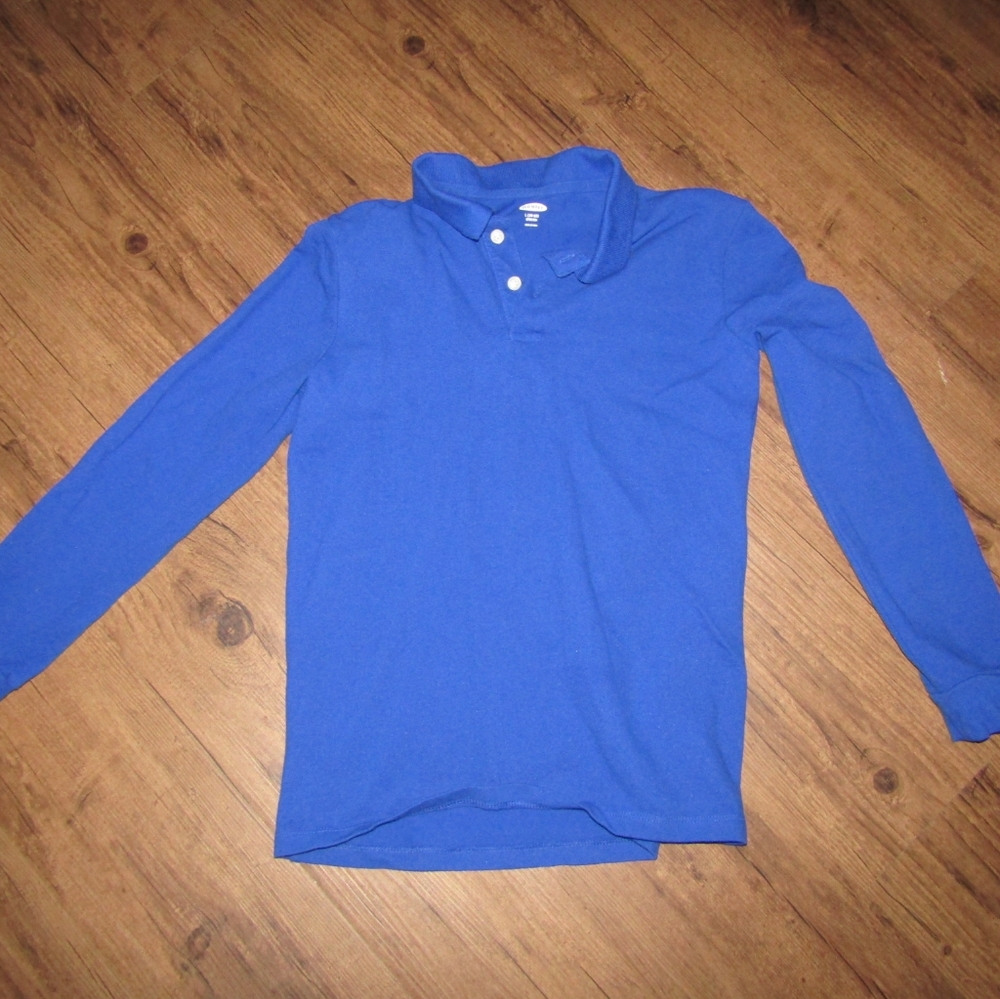 Old navy shirt